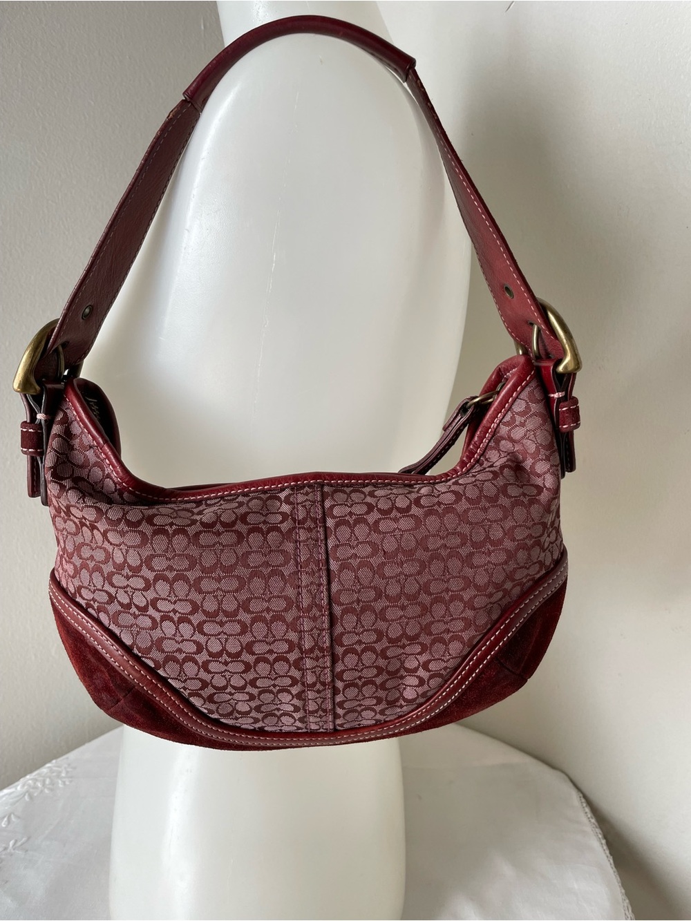 Vintage Coach Soho Mini Signature Hobo Bag Burgundy Canvas Suede Y2K 6351 - Picture 2 of 14